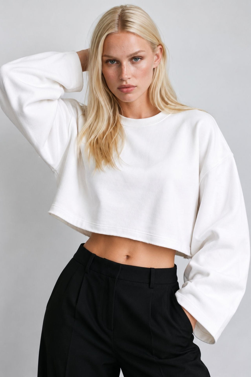 Geniş Kol Bisiklet Yaka Basic Sweatshirt