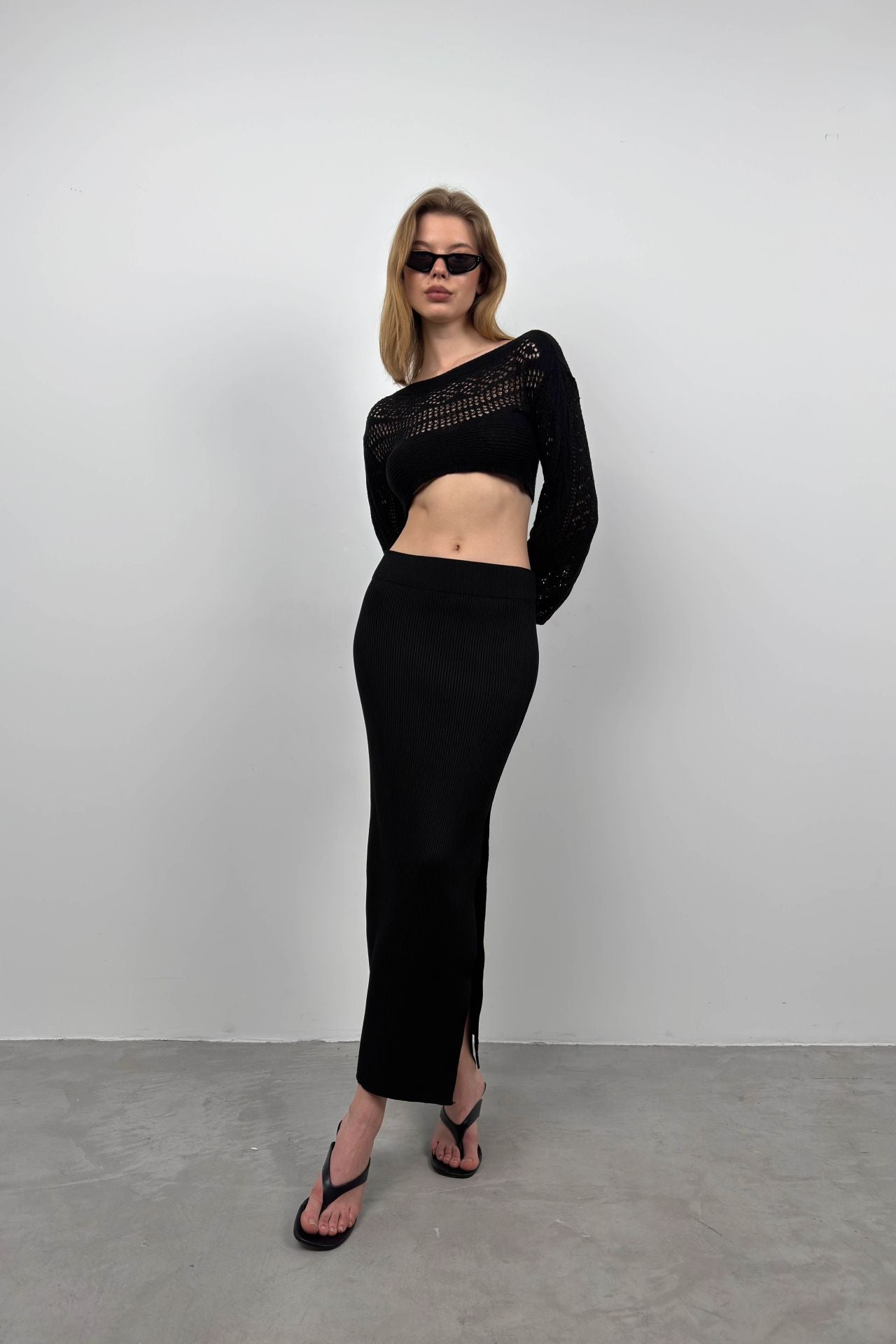 Örgü Detay Crop Triko Bluz - Siyah