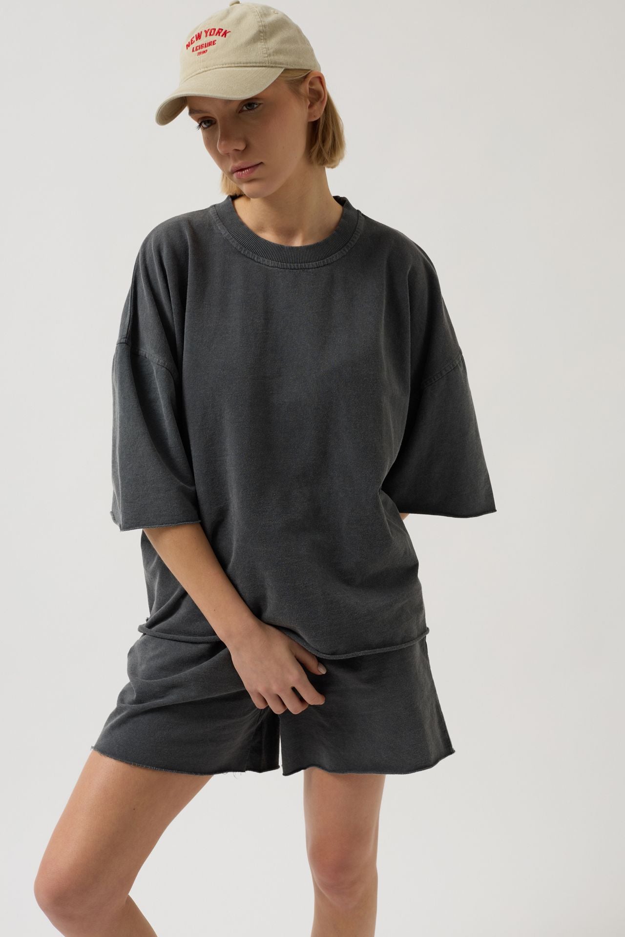 Oversize Lazer Kesim Bisiklet Yaka T-Shirt - Antrasit