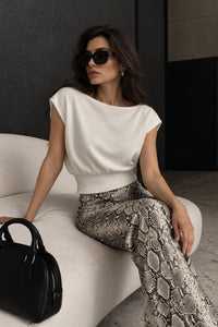 Boat Neck Waist-Fitted Sleeveless Knit Blouse